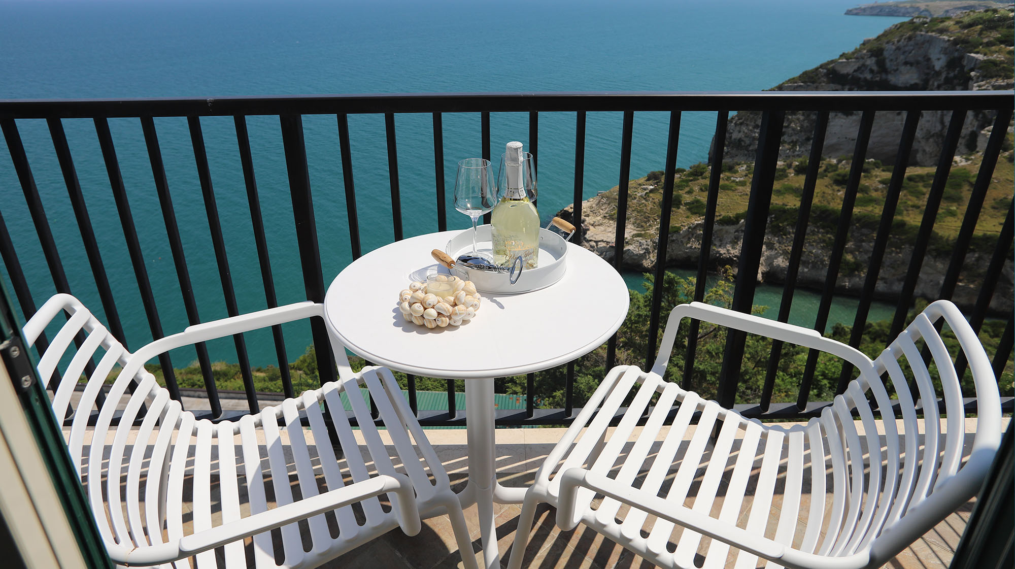 Montebello Luxury Junior Suite